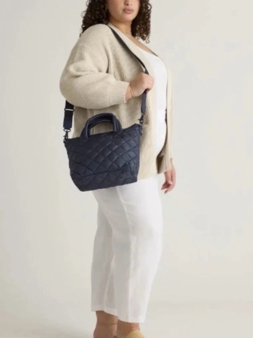 NWT QUINCE TRANSIT QUILTED CROSSBODY 2 WAY TOTE NAVY 10”Lx10”Hx5.5”W POCKETS